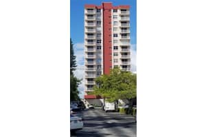 3161 S Ocean Dr, Hallandale Beach, FL 33009, Sold 01/25/22