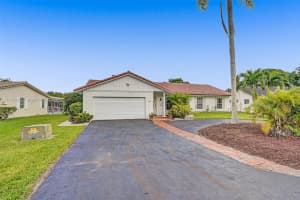 11070 Glenwood Dr, Coral Springs, FL 33065, Sold 01/18/22