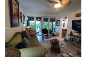 9175 Fontainebleau Blvd, Miami, FL 33172, Sold 01/14/22