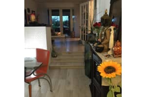 9175 Fontainebleau Blvd, Miami, FL 33172, Sold 01/14/22