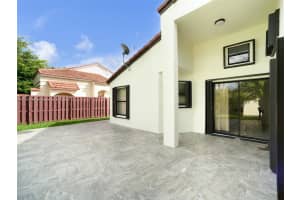 8717 SW 5th Terrace, Miami, FL 33174, Sold 12/08/21