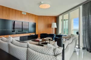 16047 Collins Ave, Sunny Isles Beach, FL 33160, Sold 05/05/22