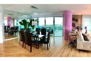 Add Building Entrance, 2127 Brickell Ave, Miami, FL 33129, Sold 01/31/22