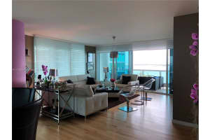 Add Building Entrance, 2127 Brickell Ave, Miami, FL 33129, Sold 01/31/22