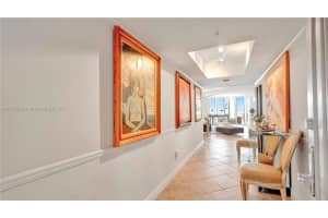 3370 NE 190th St, Miami, FL 33180, Sold 02/15/22