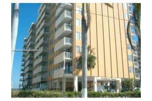 7545 E Treasure Dr #2f, North Bay Village, FL 33141, Sold 12/10/21