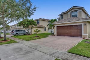 16438 SW 28th St, Miramar, FL 33027, Sold 11/30/21
