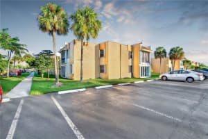 9311 SW 4th St #220b, Miami, FL 33174, Sold 12/23/21