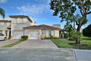 6239 NW 109th Ave, Doral, FL 33178, Sold 04/29/22