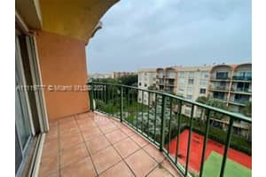 9310 Fontainebleau Blvd, Miami, FL 33172, Sold 12/23/21