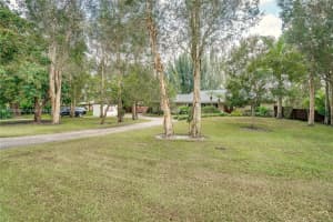 11260 Shady Ln, Plantation, FL 33325, Sold 01/27/22