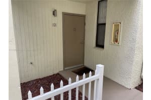 20200 W Country Club Dr, Aventura, FL 33180, Sold 12/27/21