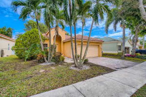 800 Tanglewood Cir, Weston, FL 33327, Sold 12/20/21