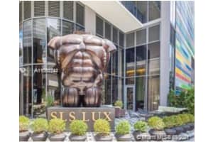 1100S S Miami Ave, Miami, FL 33130, Sold 01/05/22