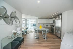 Brickell House, 1300 Brickell Bay Dr, Miami, FL 33131, Sold 02/18/22