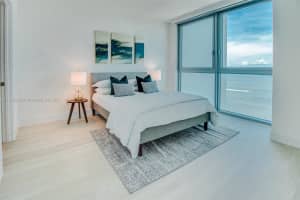 1331 Brickell Bay Dr #1402, Miami, FL 33131, Sold 12/08/21
