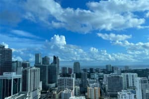 185 SW 7th St 12th floor, Miami, FL 33130, Sold 12/30/21