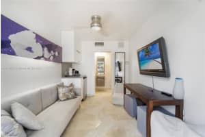#6070, Harbour House, 10275 Collins Ave, Bal Harbour, FL 33154, Sold 12/17/21