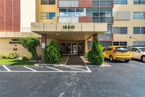 16410 Miami Dr, North Miami Beach, FL 33162, Sold 05/09/22