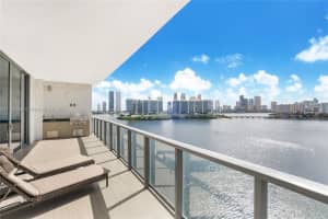 3300 NE 188th St, Aventura, FL 33180, Sold 05/02/22