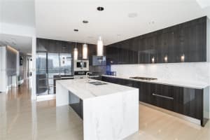 3300 NE 188th St, Aventura, FL 33180, Sold 05/02/22