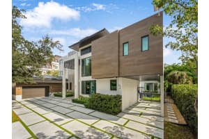 5470 Sunset Dr, Miami, FL 33143, Sold 03/07/22