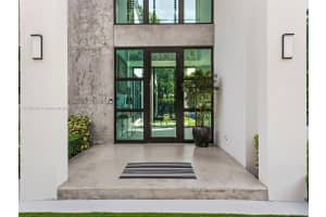 5470 Sunset Dr, Miami, FL 33143, Sold 03/07/22