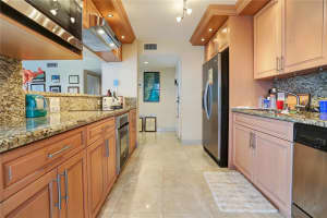 3200 N Ocean Dr, Hollywood, FL 33019, Sold 01/31/22