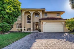 9663 SW 158th Ct, Miami, FL 33196, Sold 01/07/22