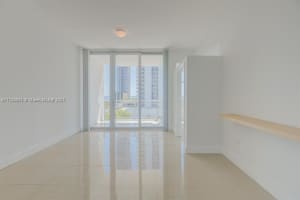 2200 NE 4th Ave, Miami, FL 33137, Sold 01/18/22