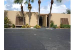 15811 Kingsmoor Way, Miami Lakes, FL 33014, Sold 02/07/22