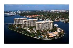 3 Grove Isle Dr C1405, Miami, FL 33133, Sold 01/25/22
