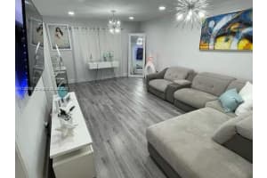 14210 SW 94th Cir Ln, Miami, FL 33186, Sold 01/12/22