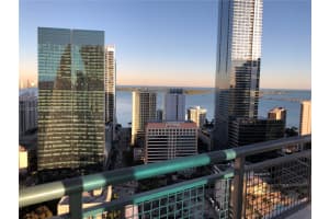 60 SW 13th St, Miami, FL 33130, Sold 03/16/22