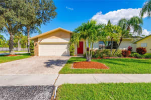 9357 NW 46th Pl, Sunrise, FL 33351, Sold 12/22/21