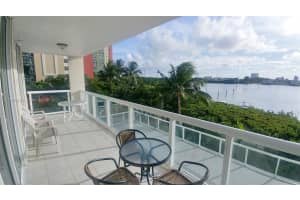 17050 N Bay Rd, Sunny Isles Beach, FL 33160, Sold 03/04/22