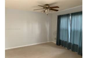 5243 NW 187th St, Miami Gardens, FL 33055, Sold 12/01/21