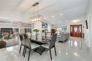 6264 NW 201st Ln, Hialeah, FL 33015, Sold 12/10/21