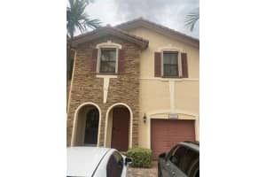 10281 NW 32nd Terrace, Doral, FL 33172, Sold 03/10/22