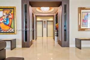 Trump Royale, 18201 Collins Ave, Sunny Isles Beach, FL 33160, Sold 04/04/22