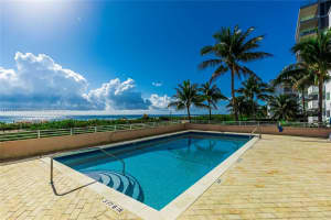 345 Ocean Dr, Miami Beach, FL 33139, Sold 06/01/22