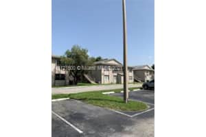 15354 SW 72nd St, Miami, FL 33193, Sold 03/30/22