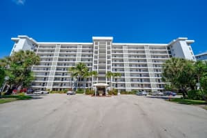 4015 W Palm Aire Dr, Pompano Beach, FL 33069, Sold 01/18/22