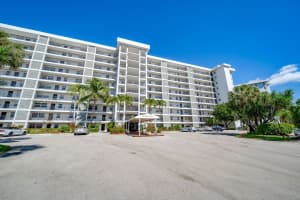 4015 W Palm Aire Dr, Pompano Beach, FL 33069, Sold 01/18/22