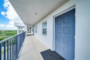 4015 W Palm Aire Dr, Pompano Beach, FL 33069, Sold 01/18/22