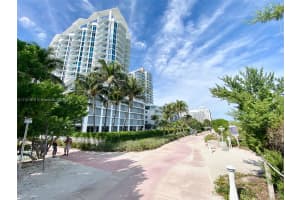 6515 Collins Ave APT 605, Miami Beach, FL 33141, Sold 02/15/22