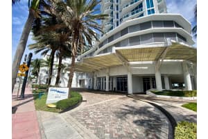 6515 Collins Ave APT 605, Miami Beach, FL 33141, Sold 02/15/22