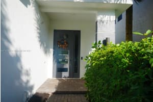 4960 Whispering Way, Fort Lauderdale, FL 33312, Sold 02/28/22