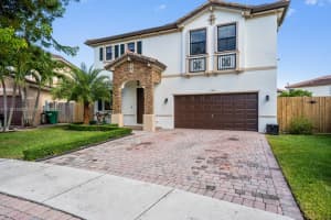 15455 SW 117th St, Miami, FL 33196, Sold 12/17/21