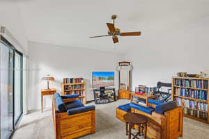 1207 NW 123rd Ave, Pembroke Pines, FL 33026, Sold 12/28/21